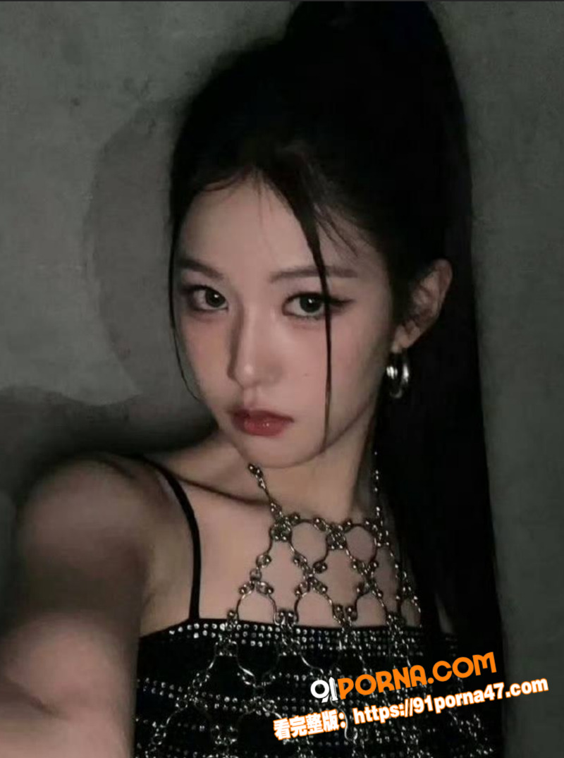 韩娱IZNA女团成员 尹...（2）