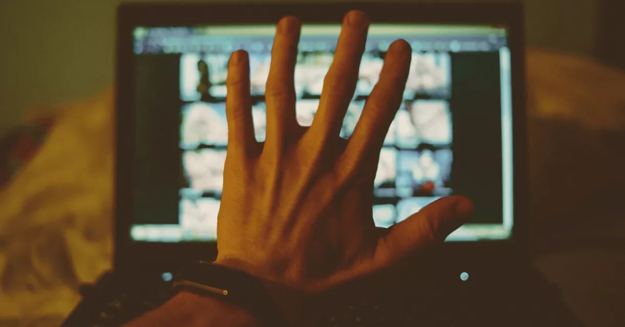 1220X638